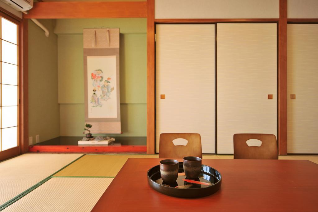 Onsen Hostel Hinoemi Atami  Bilik gambar