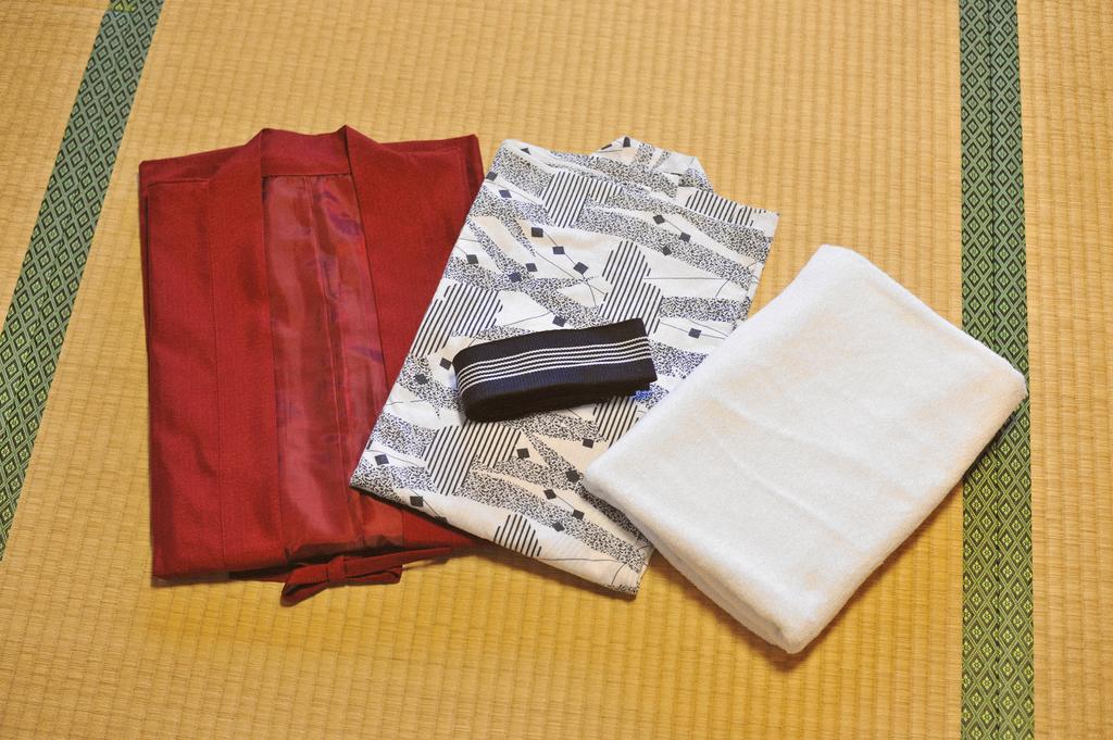 Onsen Hostel Hinoemi Atami  Bilik gambar